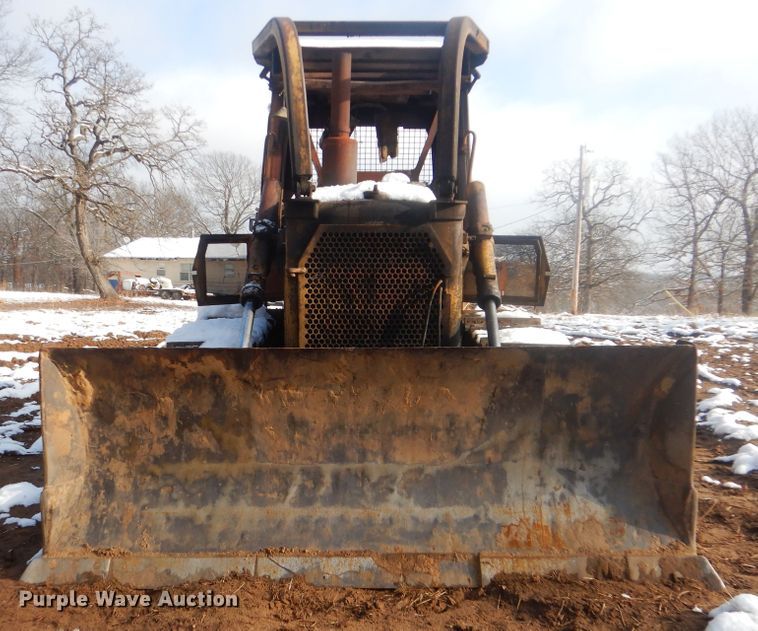 image for item DJ8577 1983 Caterpillar D6D  dozer