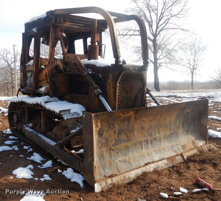 image for item DJ8577 1983 Caterpillar D6D  dozer