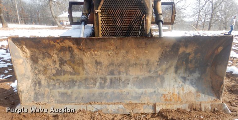 image for item DJ8577 1983 Caterpillar D6D  dozer