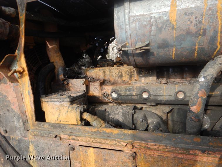 image for item DJ8577 1983 Caterpillar D6D  dozer