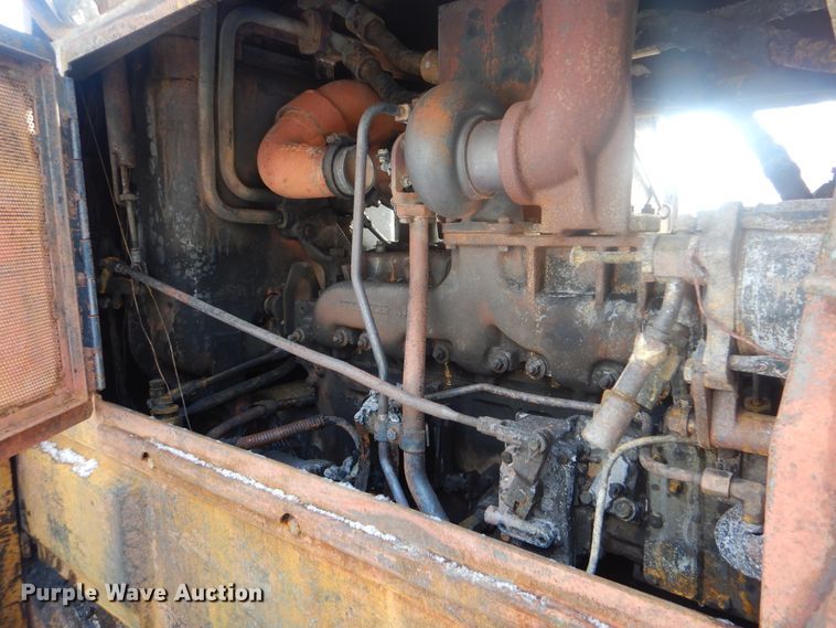 image for item DJ8577 1983 Caterpillar D6D  dozer