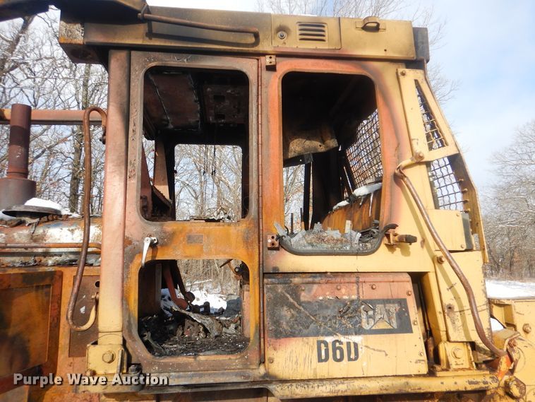 image for item DJ8577 1983 Caterpillar D6D  dozer