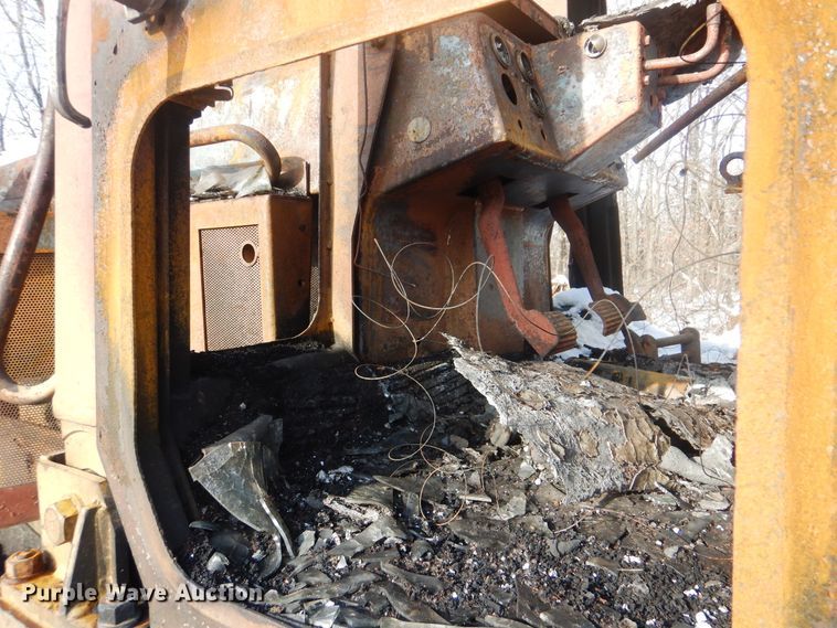 image for item DJ8577 1983 Caterpillar D6D  dozer