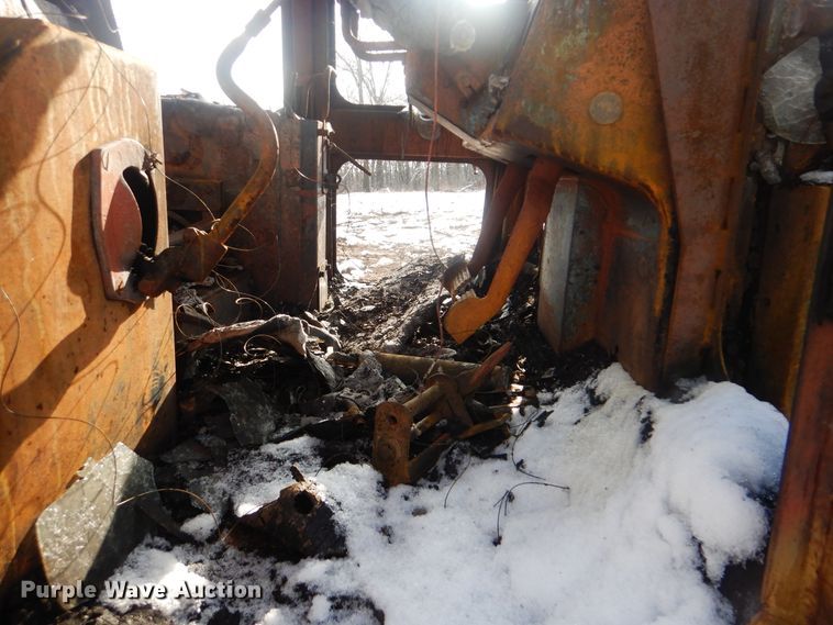 image for item DJ8577 1983 Caterpillar D6D  dozer