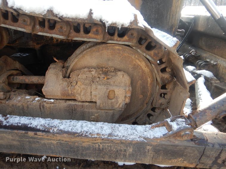 image for item DJ8577 1983 Caterpillar D6D  dozer