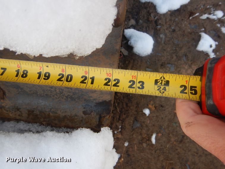 image for item DJ8577 1983 Caterpillar D6D  dozer