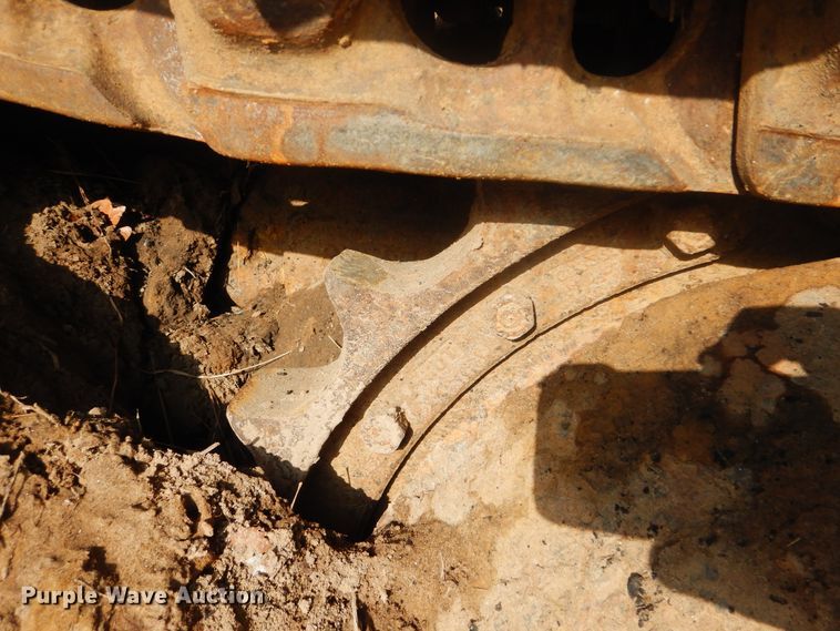 image for item DJ8577 1983 Caterpillar D6D  dozer