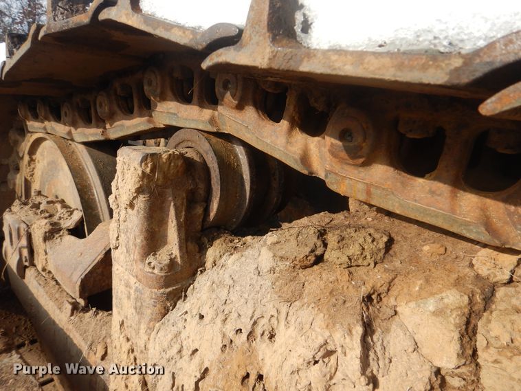 image for item DJ8577 1983 Caterpillar D6D  dozer
