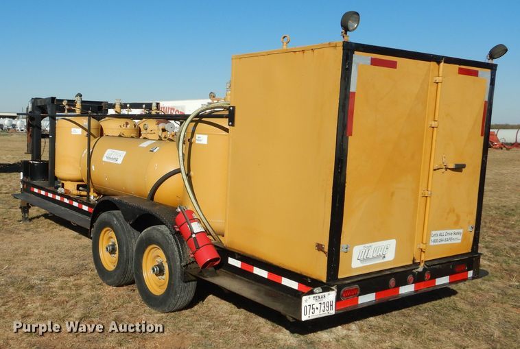image for item DJ8819 2005 Sage flatbed trailer with pneumatic service system
