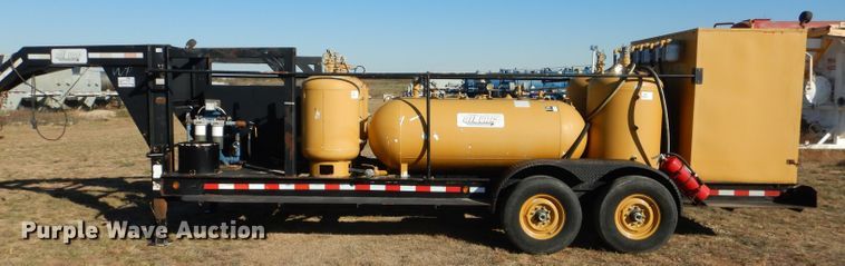 image for item DJ8819 2005 Sage flatbed trailer with pneumatic service system