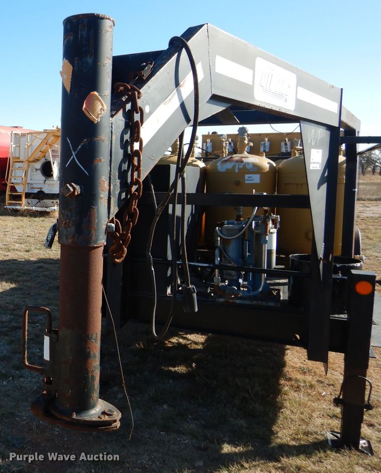 image for item DJ8819 2005 Sage flatbed trailer with pneumatic service system