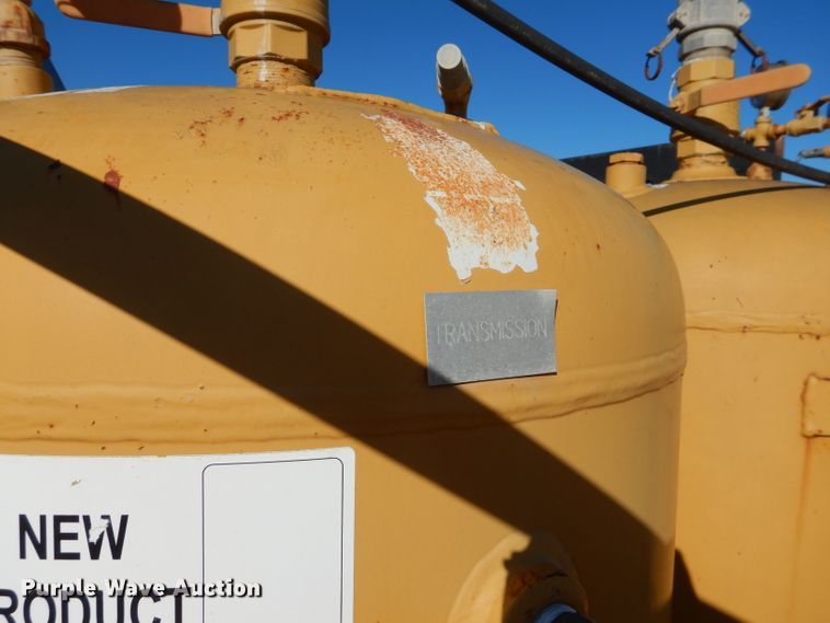 image for item DJ8819 2005 Sage flatbed trailer with pneumatic service system