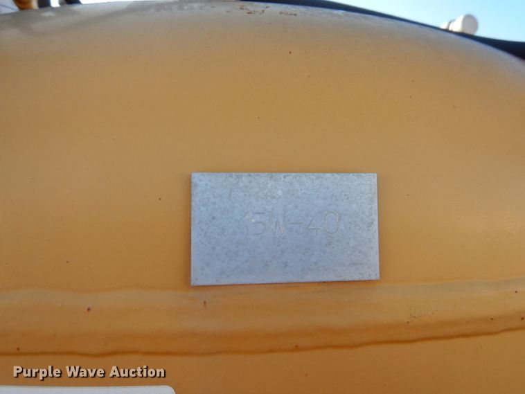 image for item DJ8819 2005 Sage flatbed trailer with pneumatic service system