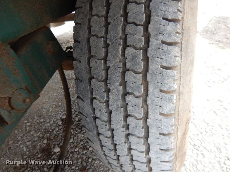 image for item DL2537 2002 Erin Starscreener 200A  screen