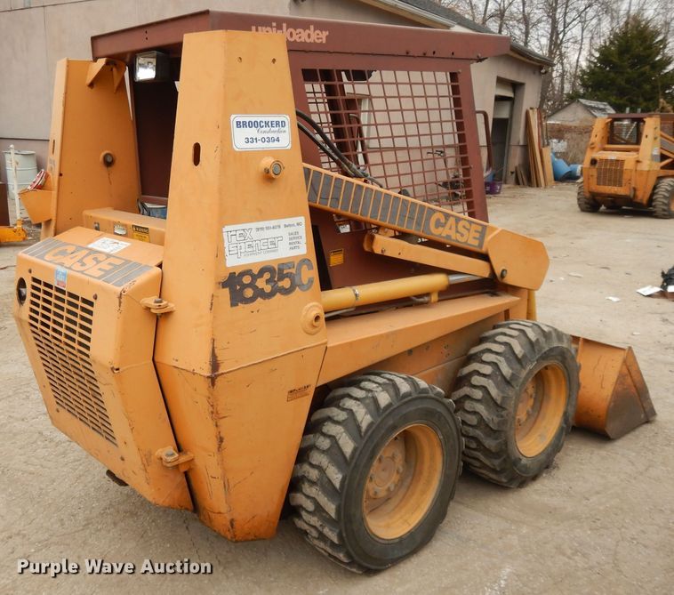 image for item DL2539 1989 Case 1835C  skid steer loader