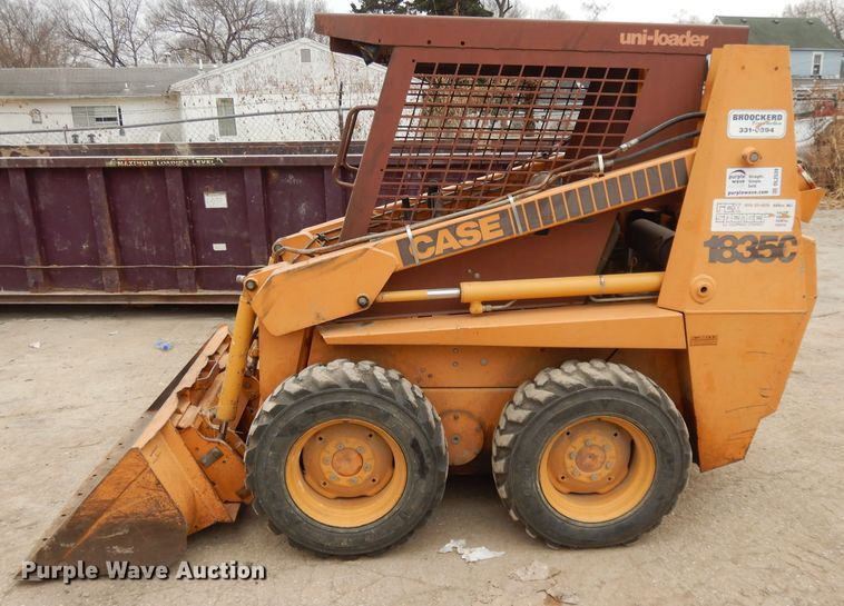 image for item DL2539 1989 Case 1835C  skid steer loader