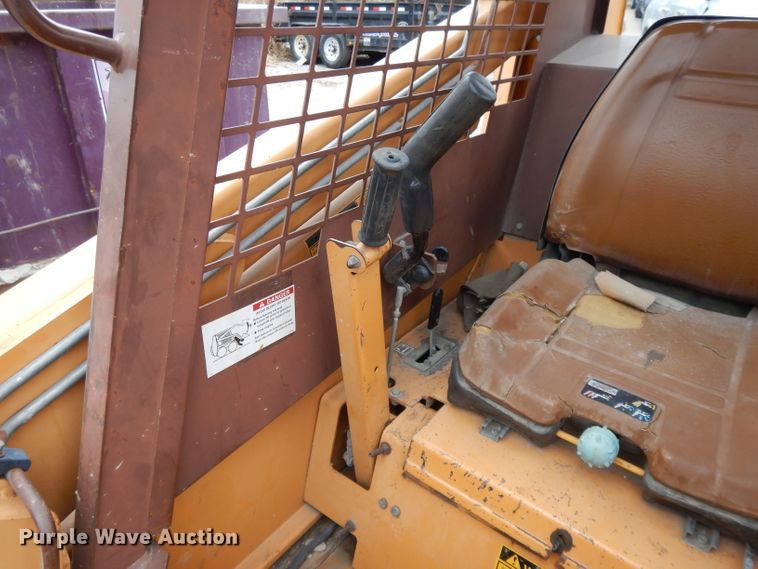 image for item DL2539 1989 Case 1835C  skid steer loader