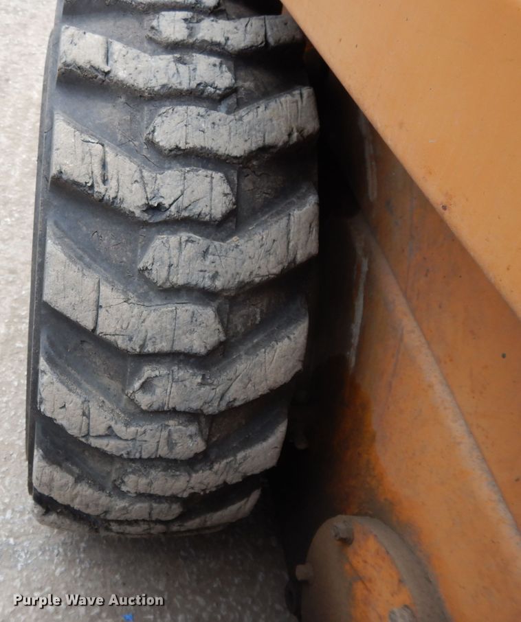 image for item DL2539 1989 Case 1835C  skid steer loader