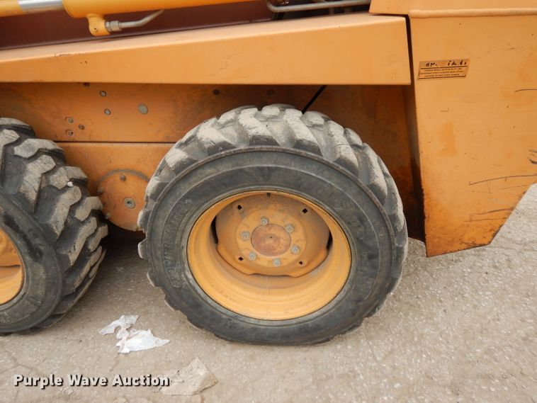 image for item DL2539 1989 Case 1835C  skid steer loader