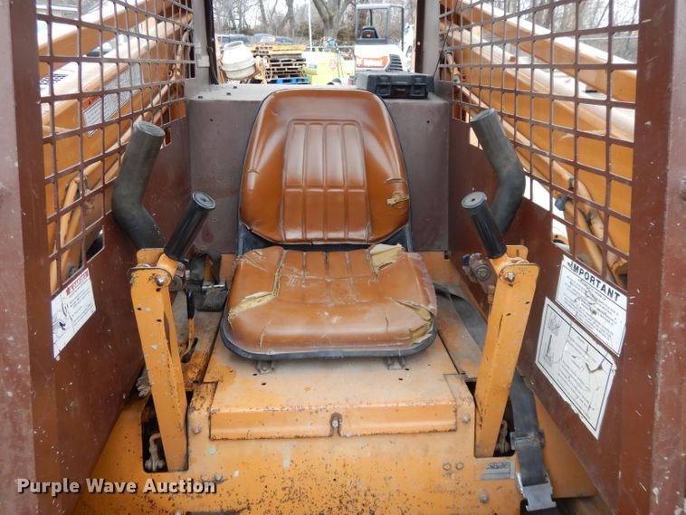 image for item DL2540 Case 1845C  skid steer loader