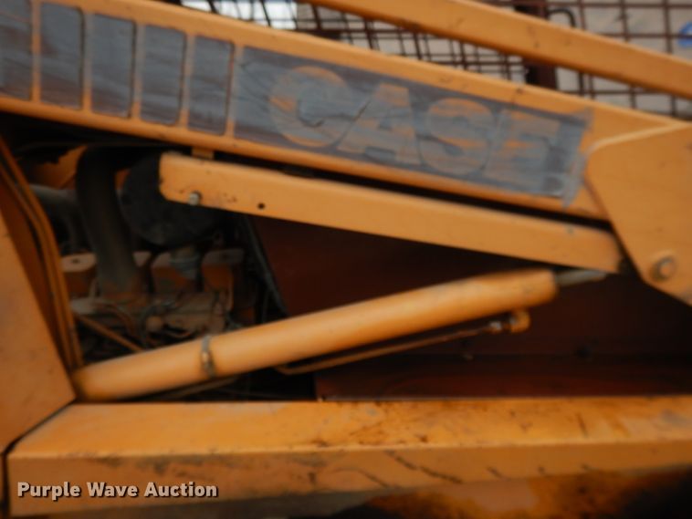 image for item DL2540 Case 1845C  skid steer loader