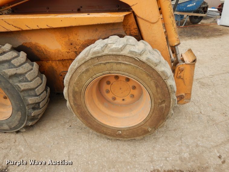 image for item DL2540 Case 1845C  skid steer loader