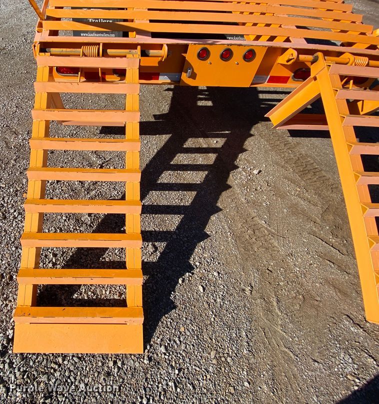 image for item EL9620 2018 Kauffman equipment trailer