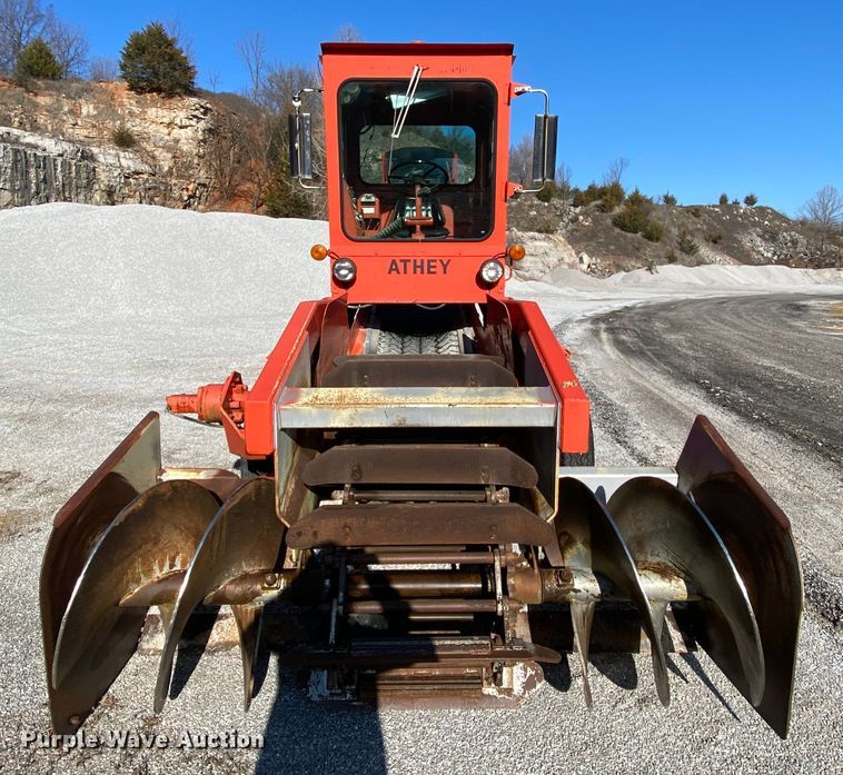 image for item EL9621 1991 Athey 712DS windrower