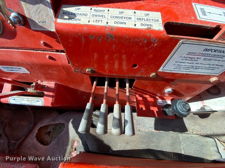 image for item EL9621 1991 Athey 712DS windrower