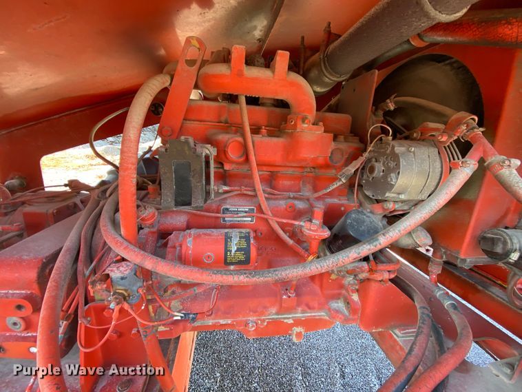 image for item EL9621 1991 Athey 712DS windrower