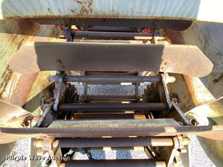 image for item EL9621 1991 Athey 712DS windrower