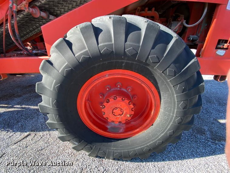 image for item EL9621 1991 Athey 712DS windrower