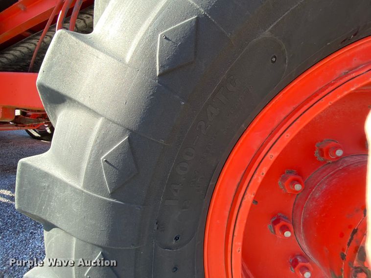 image for item EL9621 1991 Athey 712DS windrower