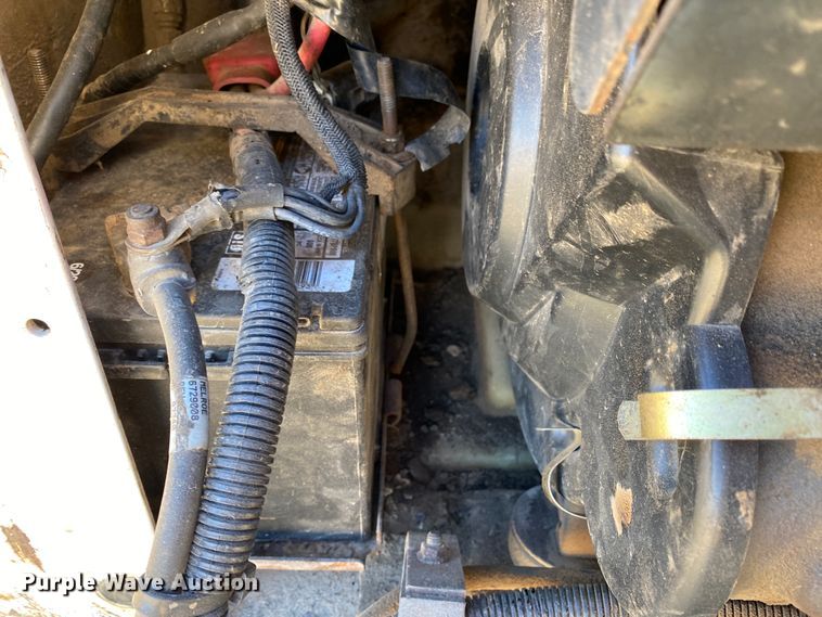 image for item EL9623 2005 Bobcat T190  tracked skid steer loader