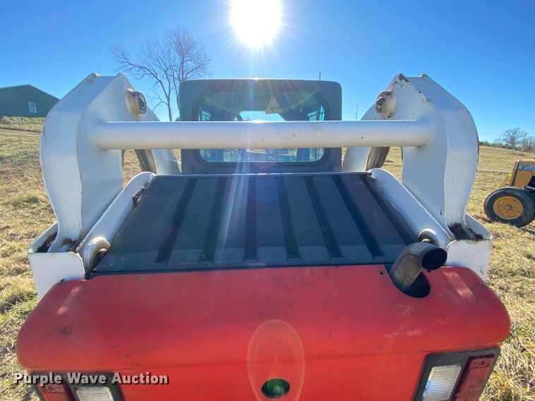 image for item EL9623 2005 Bobcat T190  tracked skid steer loader