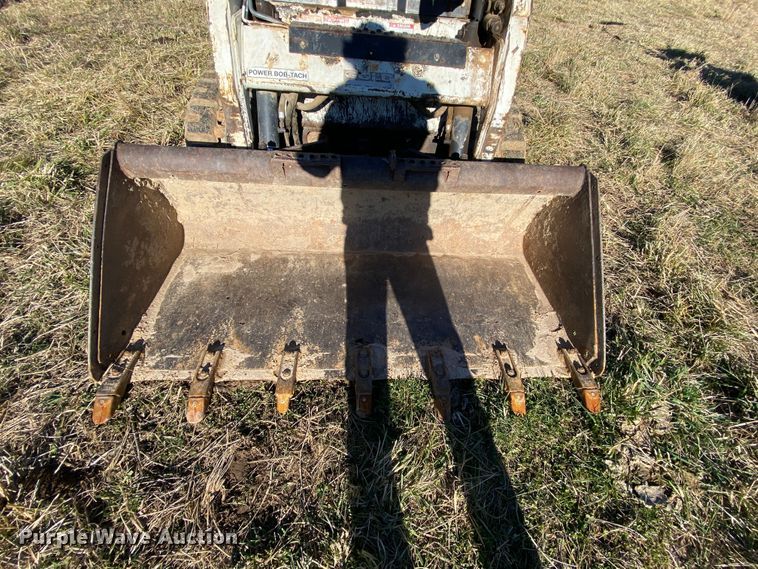 image for item EL9623 2005 Bobcat T190  tracked skid steer loader