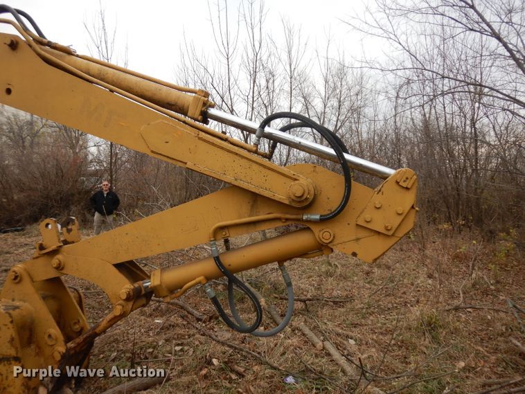 image for item EY9161 1968 Massey Ferguson MF450 excavator