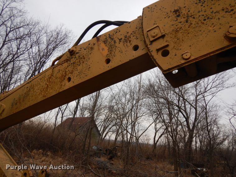 image for item EY9161 1968 Massey Ferguson MF450 excavator