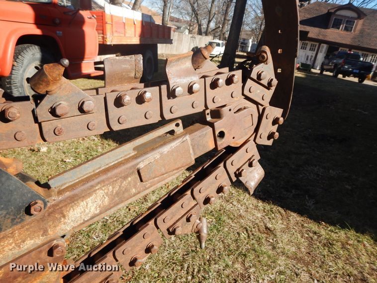 image for item GK9672 1995 Case 360  trencher