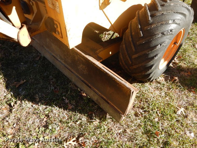 image for item GK9672 1995 Case 360  trencher