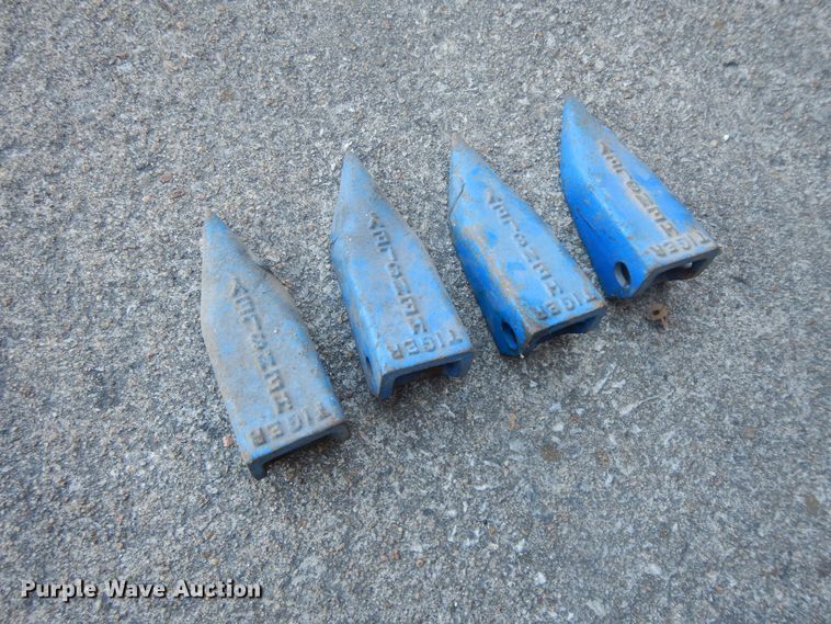 image for item GK9672 1995 Case 360  trencher