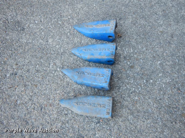 image for item GK9672 1995 Case 360  trencher