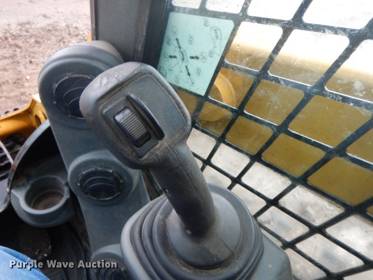 image for item GK9674 2016 Caterpillar 259D  tracked skid steer loader