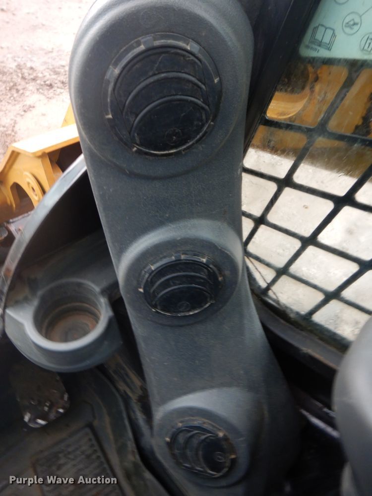 image for item GK9674 2016 Caterpillar 259D  tracked skid steer loader