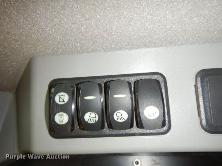 image for item GK9674 2016 Caterpillar 259D  tracked skid steer loader