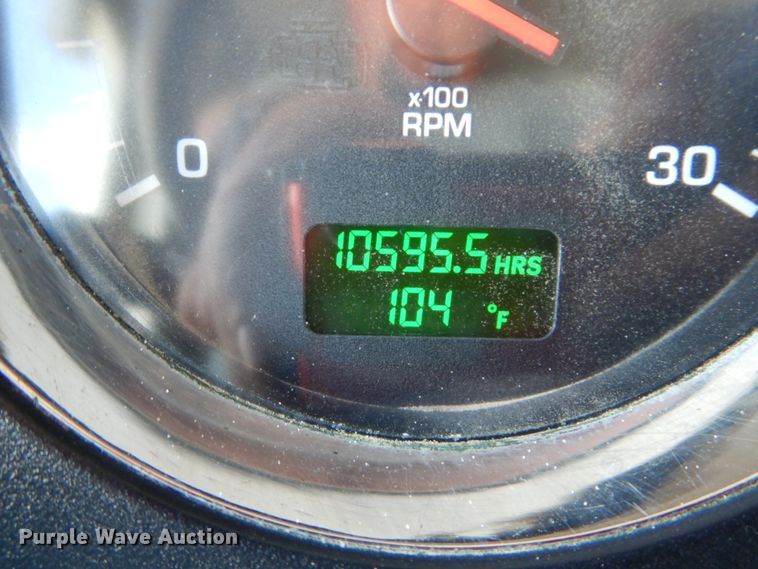 image for item GM9097 2013 Kenworth T800  vacuum truck