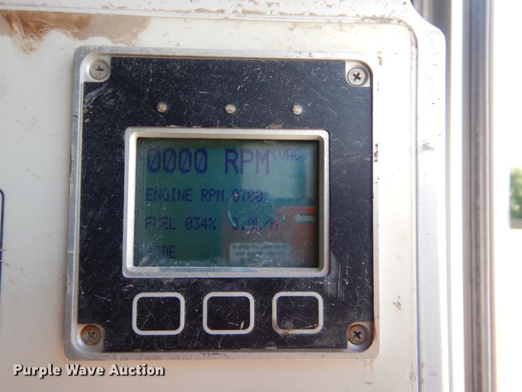 image for item GM9097 2013 Kenworth T800  vacuum truck