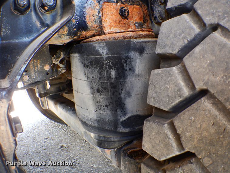 image for item GM9097 2013 Kenworth T800  vacuum truck