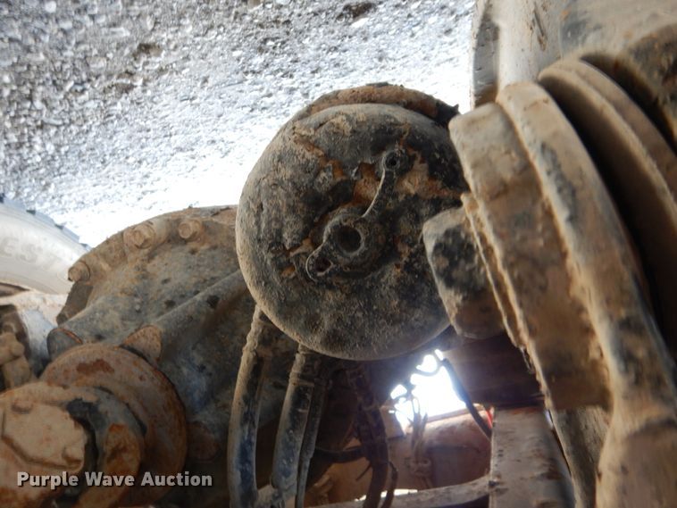 image for item GM9097 2013 Kenworth T800  vacuum truck