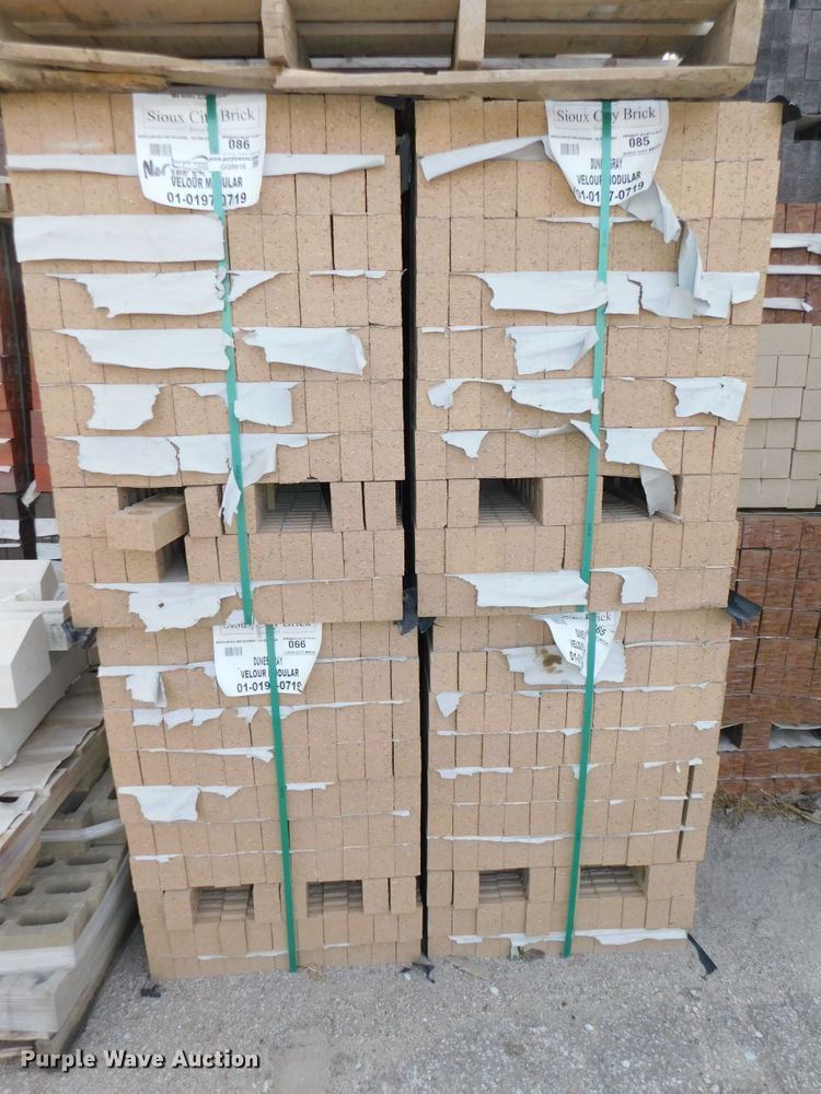 image for item GQ9916 Bricks